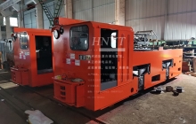 礦用架線式電機(jī)車輪對(duì)出現(xiàn)問(wèn)題怎么解決